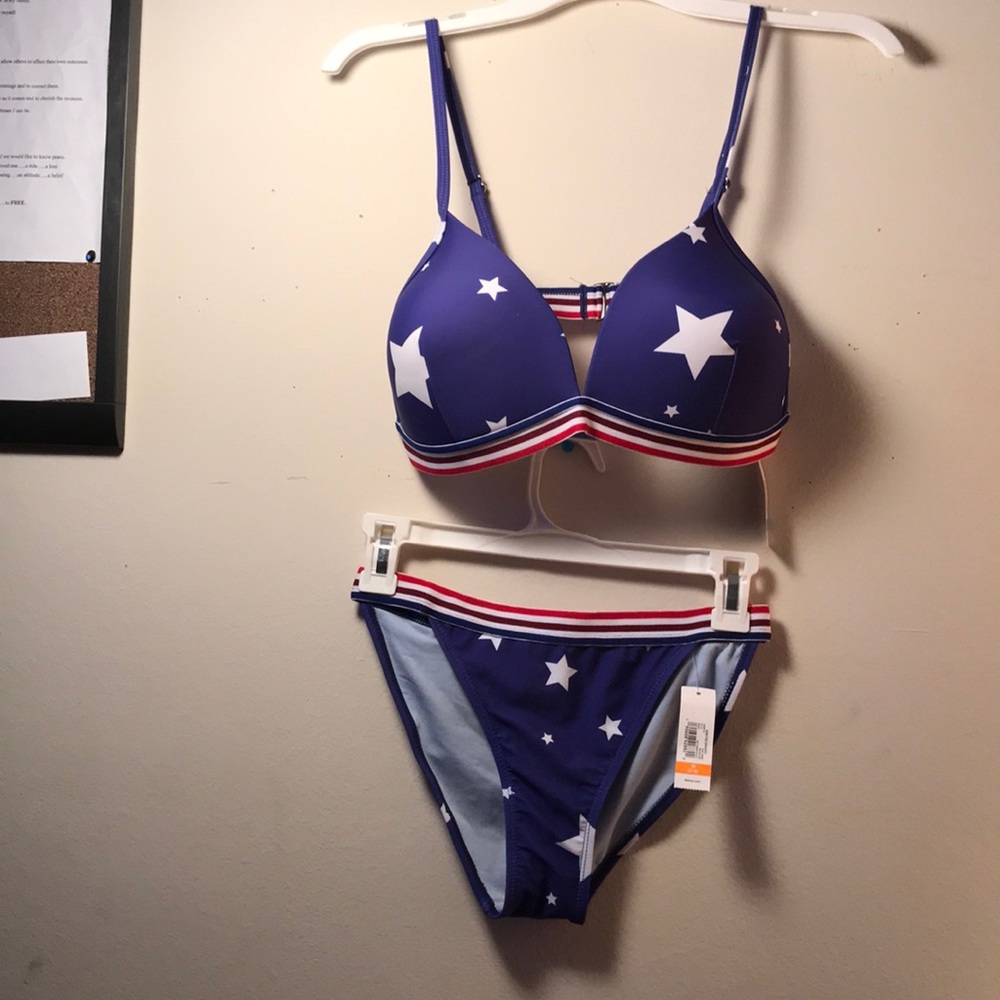 American Bikini